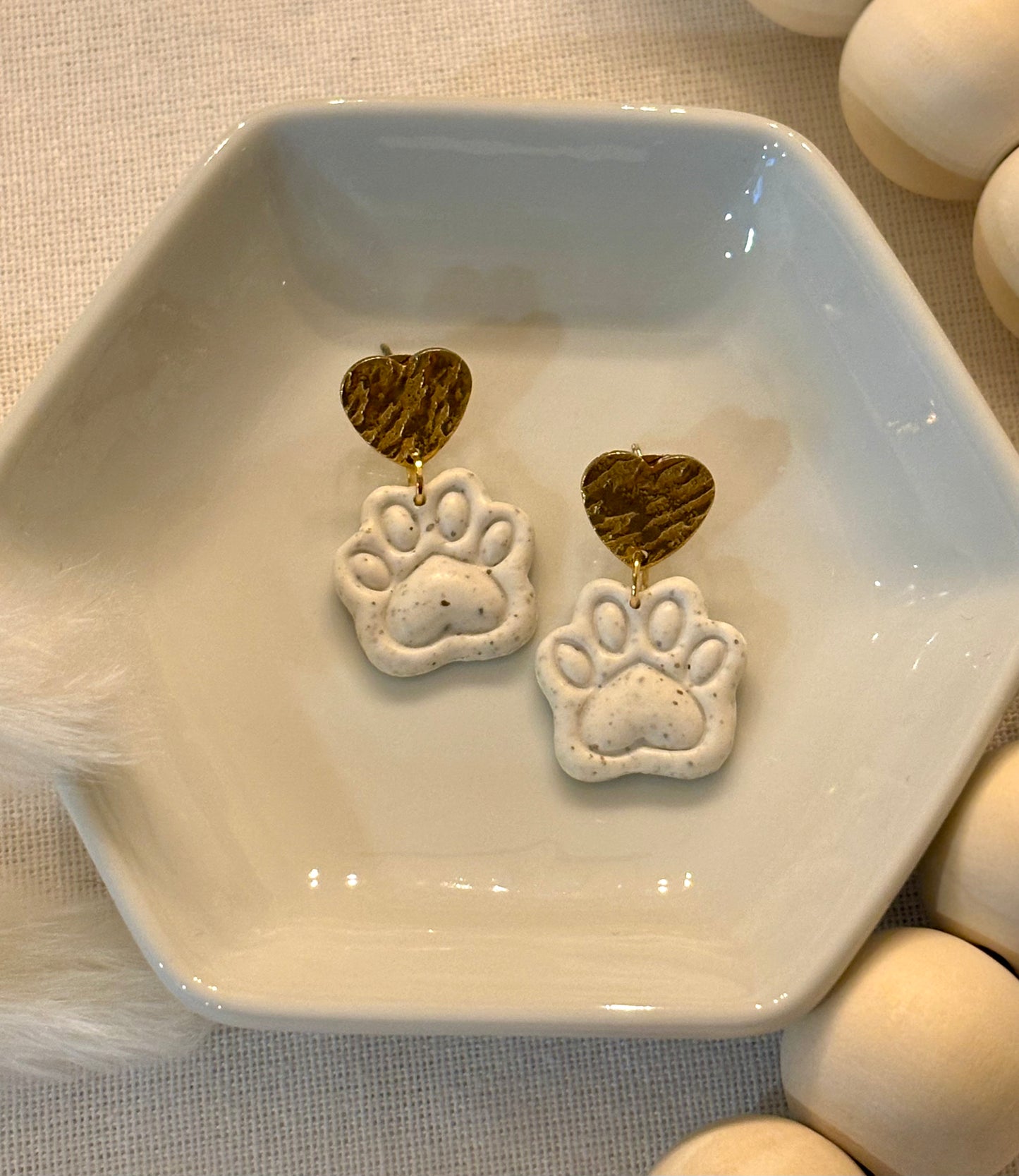 Paw prints